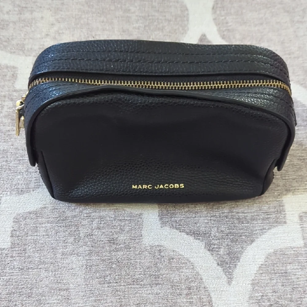 Marc Jacobs Black Leather Crossbody Bag E-the Squeeze - Picture 8 of 9